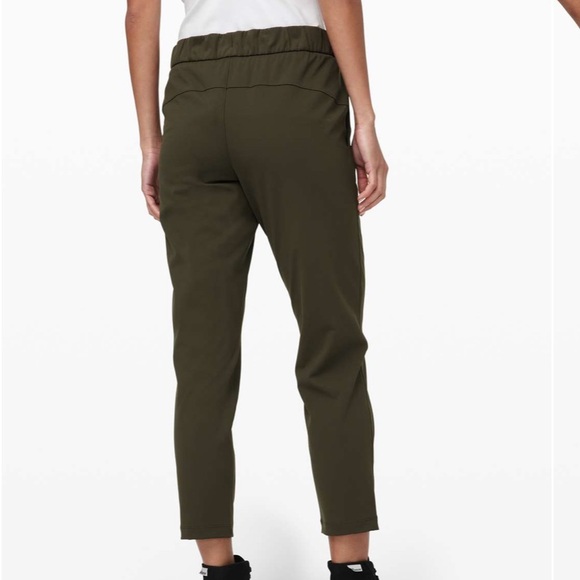 Lululemon On the Fly Pant - Picture 4 of 4